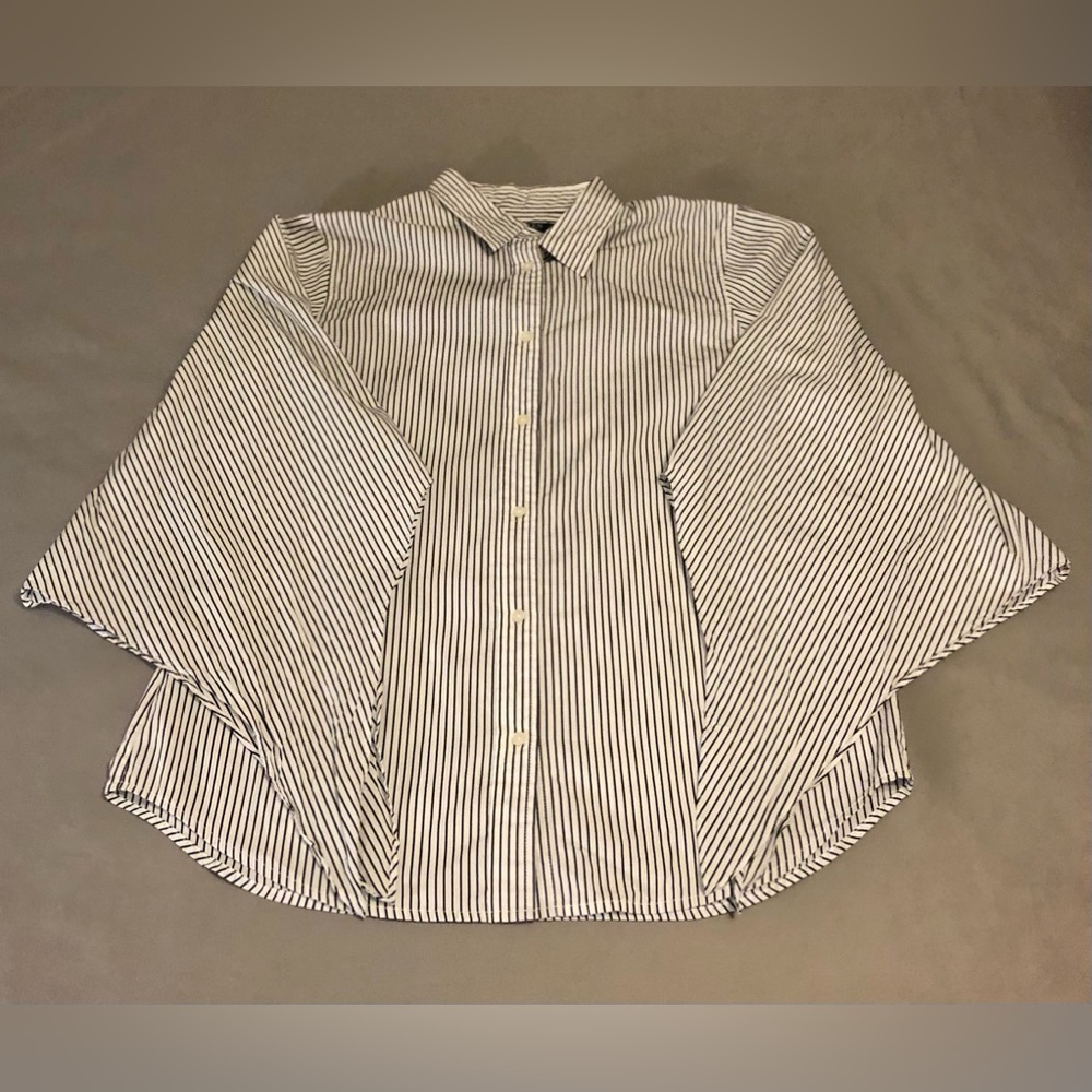 Lauren Ralph Lauren Button Down Bell Sleeve Striped Shirt Size Large